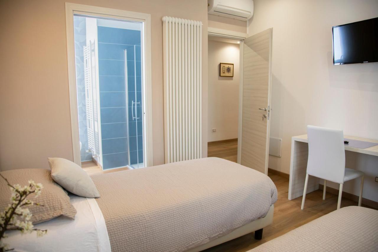 B&B Stellanova San Donnino della Nizzola ภายนอก รูปภาพ