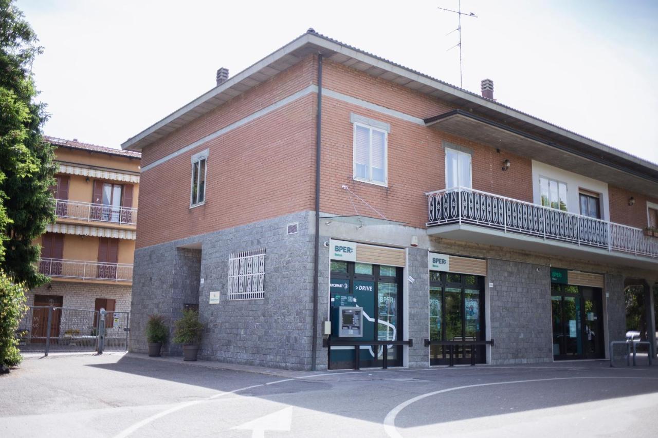 B&B Stellanova San Donnino della Nizzola ภายนอก รูปภาพ